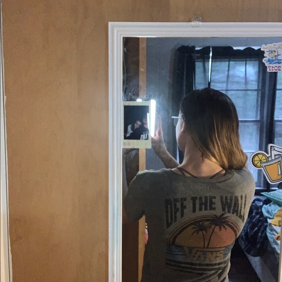 vans off the wall grey v neck t shirt - Picture 2 of 4